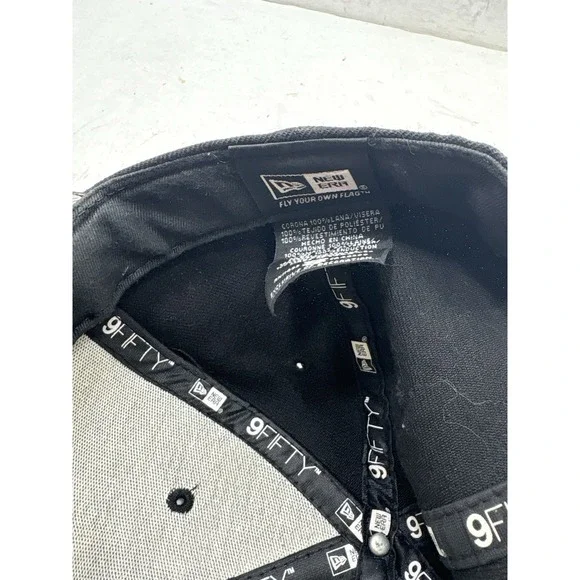 New Era 9Fifty Chicago Bulls Holographic Brim Snapback Hat Adjust NBA Cap Black - Picture 5 of 6